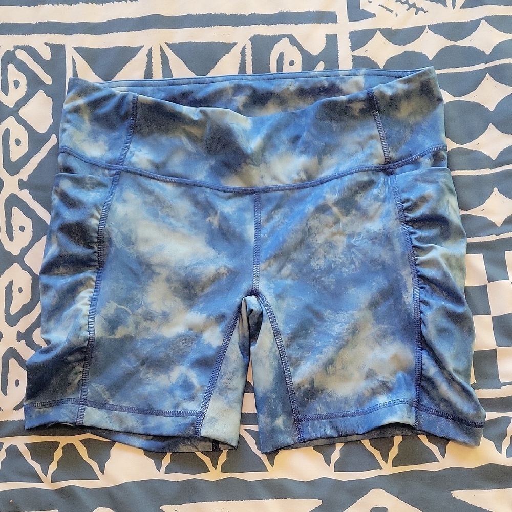 lululemon athletica Blue Cloud Women's Athletic Shorts